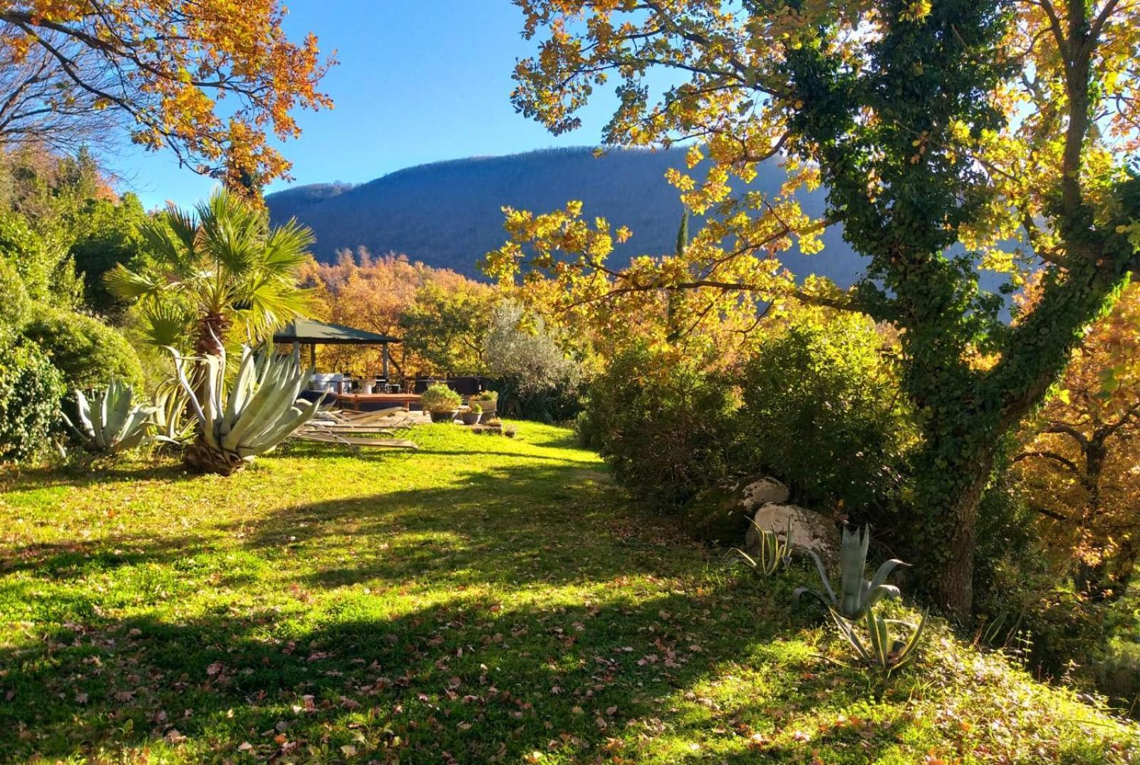 La Chiesuola Bed & Breakfast Bagnaia  Luaran gambar
